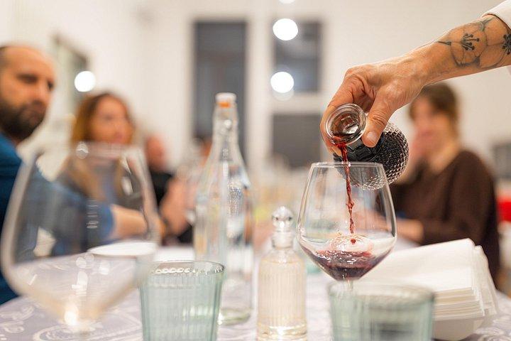 International aperitif + cooking class in Italian