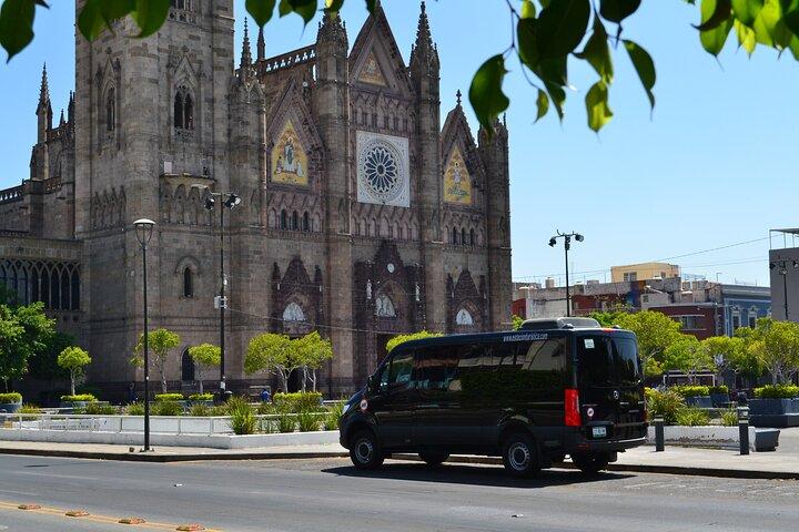 Privater Flughafentransfer nach Guadalajara Hotels Sicher und stressfrei