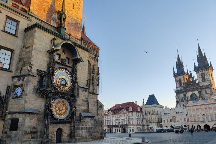 Sunrise Walking Tour: Prague Before the Crowds