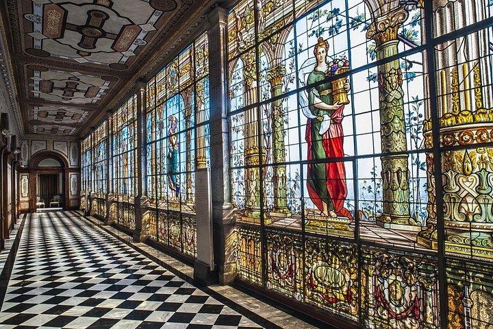 Chapultepec Castle Private Tour with Guide and Transport Option