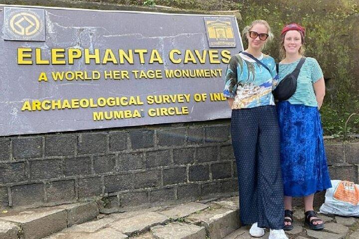Mumbai Private Elephenta Caves Tour & Dharavi Slum com Pickup