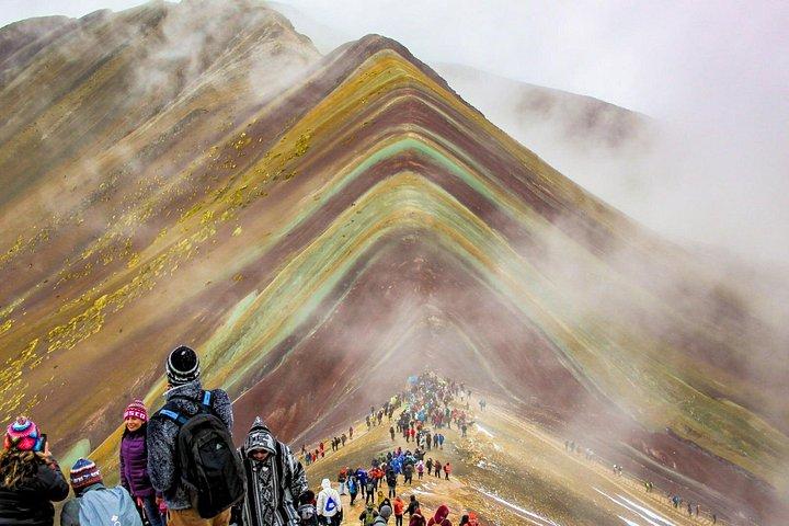 Rainbow Mountain Full Day Hike from Cusco with Local Guide