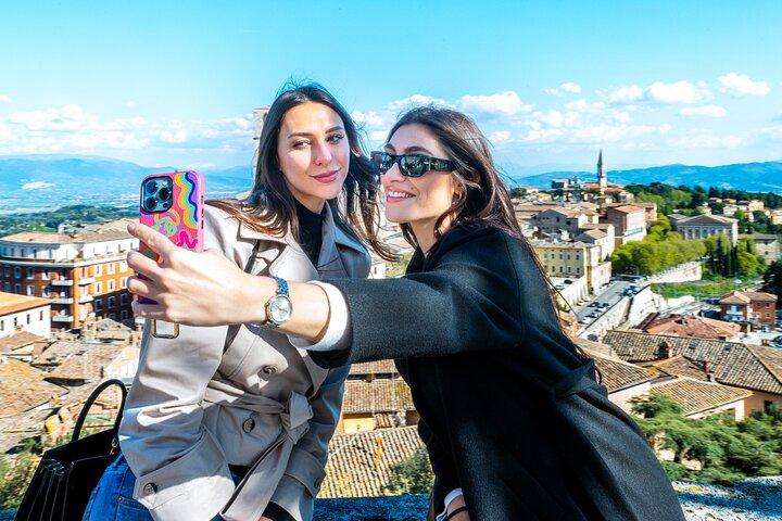Perugia Private Tour and Small Tasting