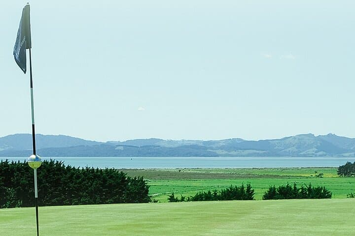 Auckland Private Escape: Golf & Spa Bliss