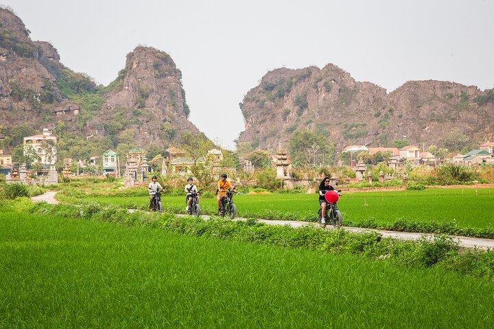 Ninh Binh E-Bike Tour - Paesaggi segreti Tam Coc Countryside plus