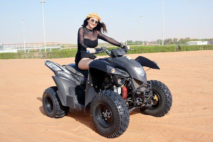 レッドデューンズサファリドバイクワッドバイクキャメルライドサンドボード＆BBQディナー
