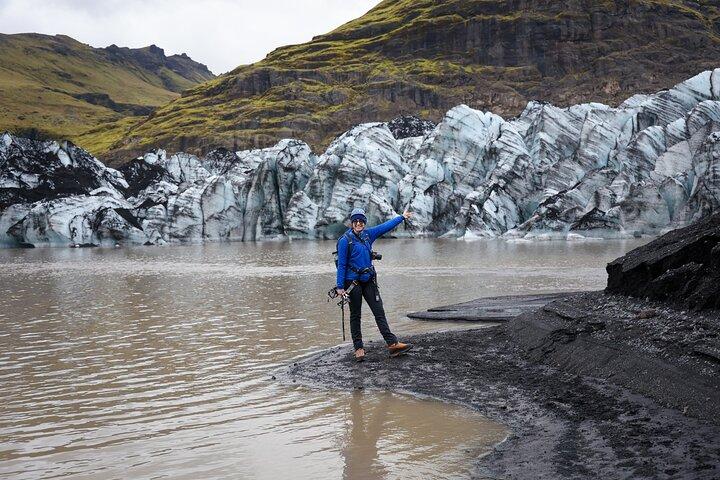 Privé ijsklimmen op Sólheimajökull met foto's inbegrepen