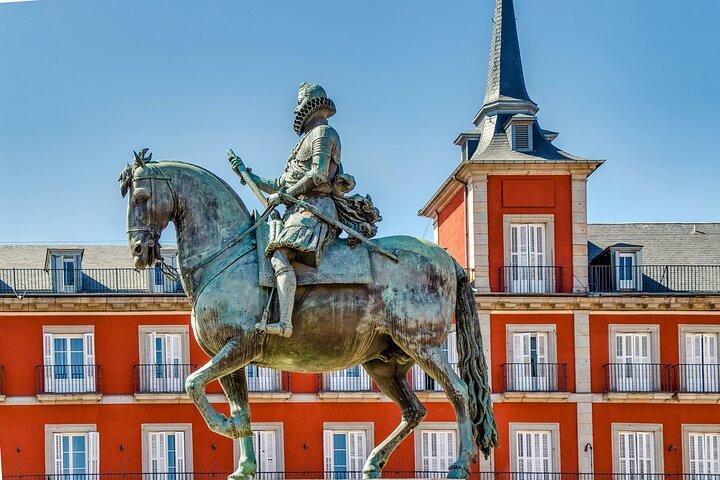 Madrid : ガイドなしのデジタルツアー – スマホで探検