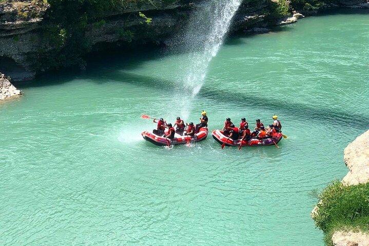Visite privée : Permis et Rafting à Vjosa River