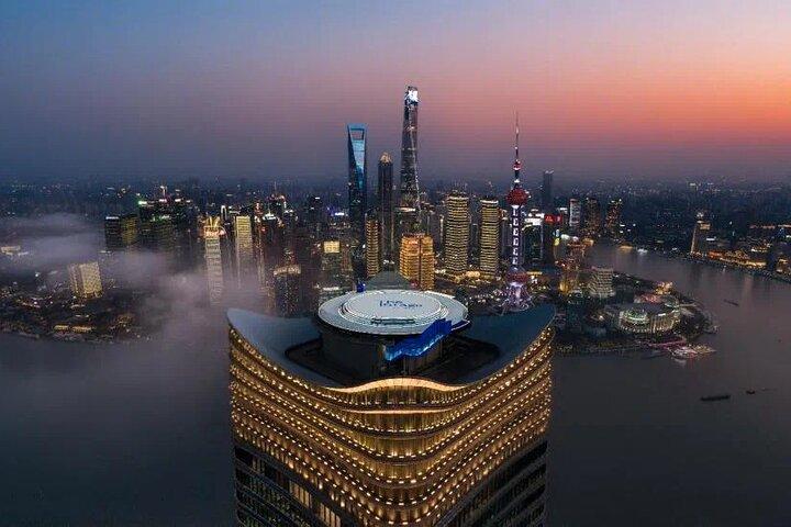 上海スカイラインの360度ビューを探索