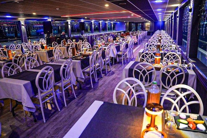 Istanbul Bosphorus Dinner Cruise with Turkish Night Show
