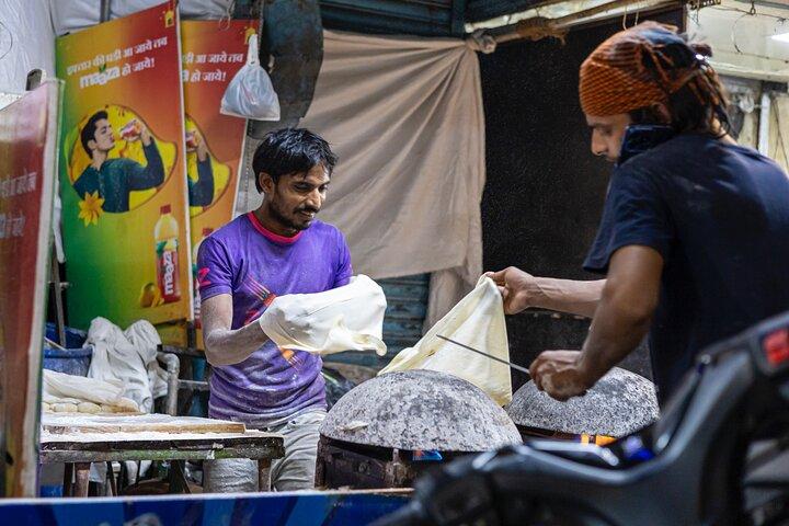 Mumbai Street Food & Night Market Tour med lokal guide