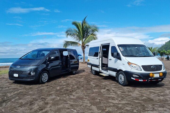 Transporte HACIA o DESDE el aeropuerto SJO al área de Jaco Beach. Privado