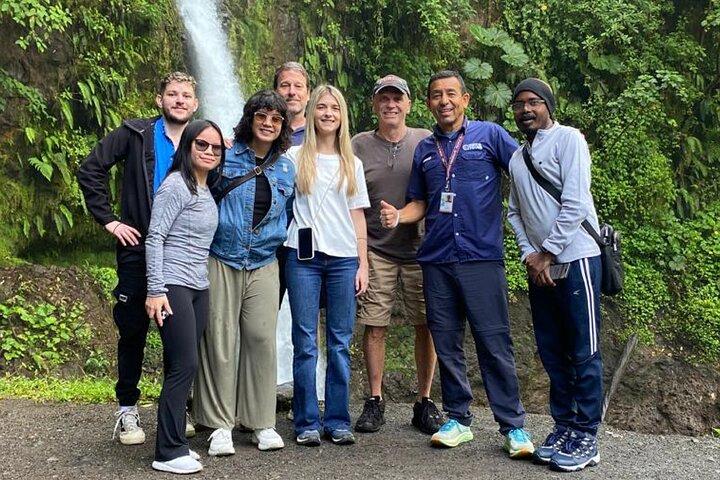 Poas Coffee tour, Catarata La Paz y Volcán Poas