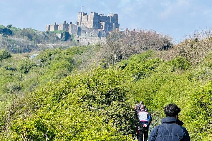 De Londres White Cliffs of Dover et Canterbury Excursion privée d'une journée