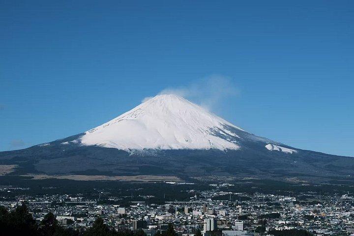 Afslappende Fuji Lake Escape: Hoteller i Kawaguchiko & Yamanakako
