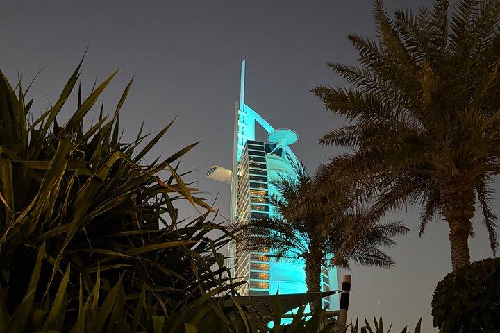 Professional Photo & Video Tour with Private Transport in Dubai