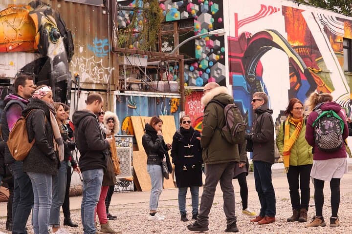 Berlin Private Street Art Tour - Off The Grid