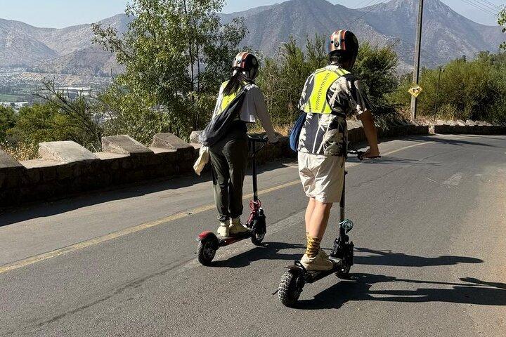 City tour Santiago en scooter eléctrico, Naturaleza y ciudad