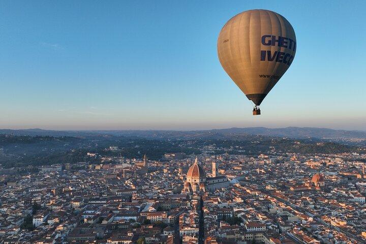 Luchtballonvlucht boven Florence