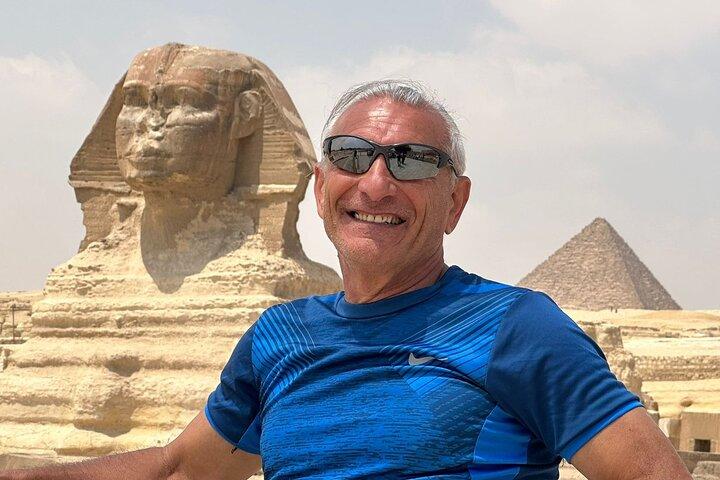 Excursion en bus d'une journée à Gizeh et Saqqara