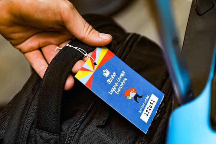 Bali : ウブド市場に近い荷物置き場