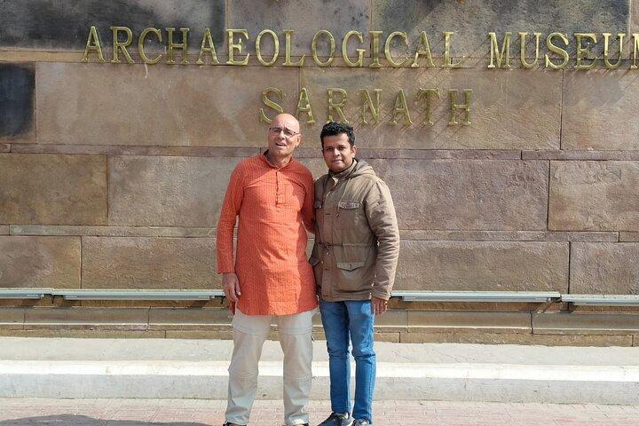 Sarnath - hvor Buddha prædikede sin første buddhistiske prædiken