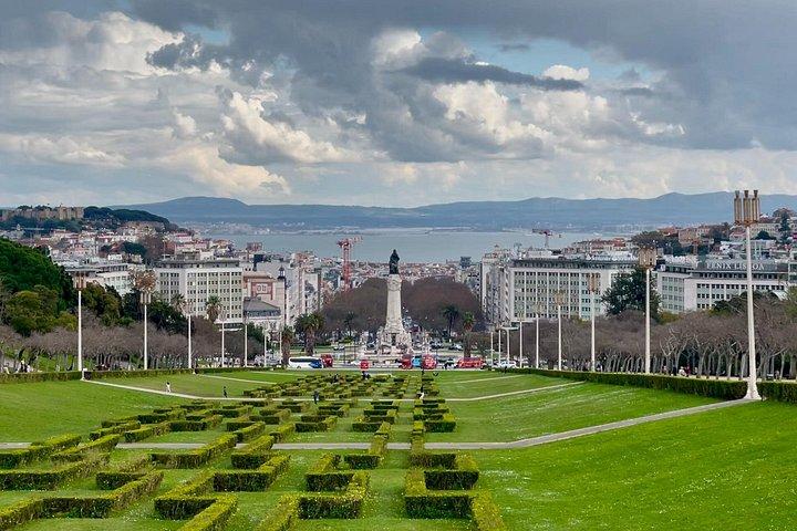 Lisbon, Sintra & Évora — 3‑Day Private Experience