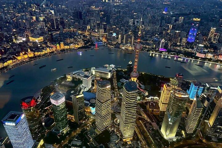 Shanghai en progrès Old Meets New
