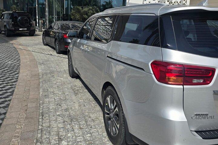 Transporte desde Fujairah Dibba Khorfakan a los aeropuertos de Dubái