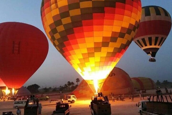 Hot Air Balloon, with Secrets of the West -Luxury Tour