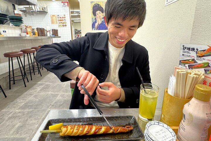 大阪の黒門市場で1.5時間のフードツアー