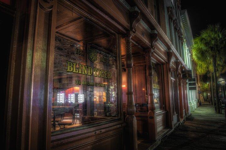 Speakeasy Sagaer - Charleston Prohibition Pub Crawl