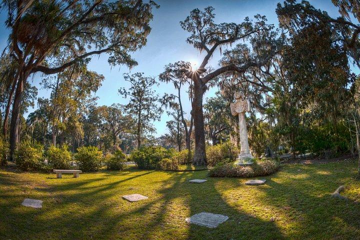 Savannah's Bonaventure Cemetery Tour