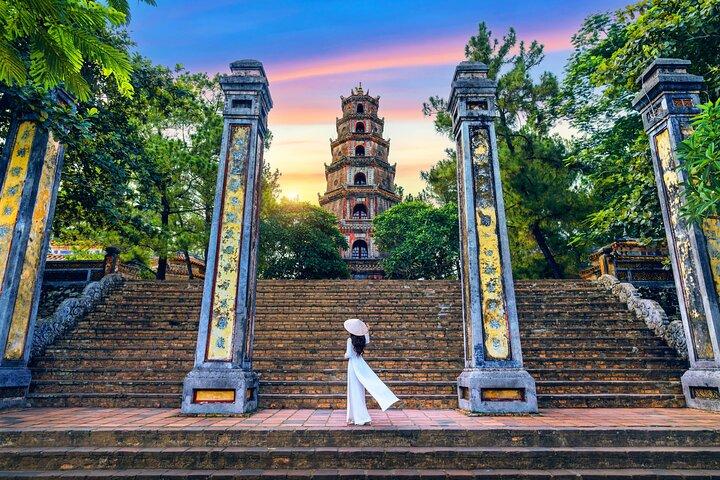 Visite de la ville de Hué - La ville impériale depuis Hoi An/ DA Nang