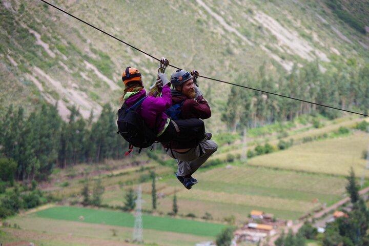 Via Ferrata e Zip Line nella Valle Sacra con pranzo