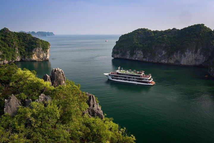 Luxo 3D2N Halong & Lan Ha Bay Cruise com balcão privado chalé