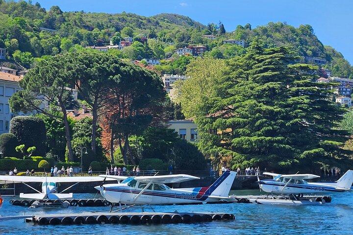 Stadtrundfahrt in Como und Rundflug über den Comer See