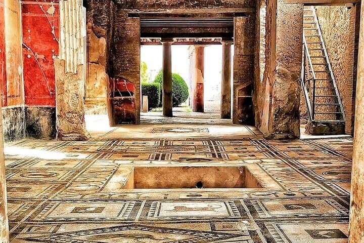 Pompei, guided tour, sunset and entrance tickets