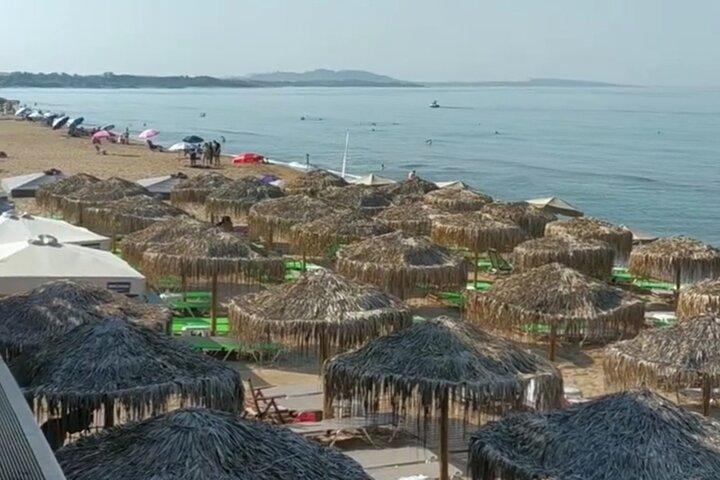 カタコロ港の海岸とコウロウタビーチ小旅行