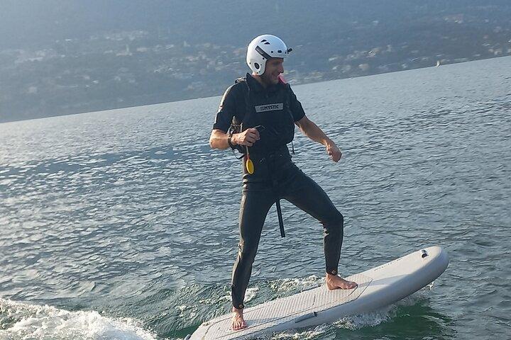 Clase de surf en el Lago de Como con Aperitif