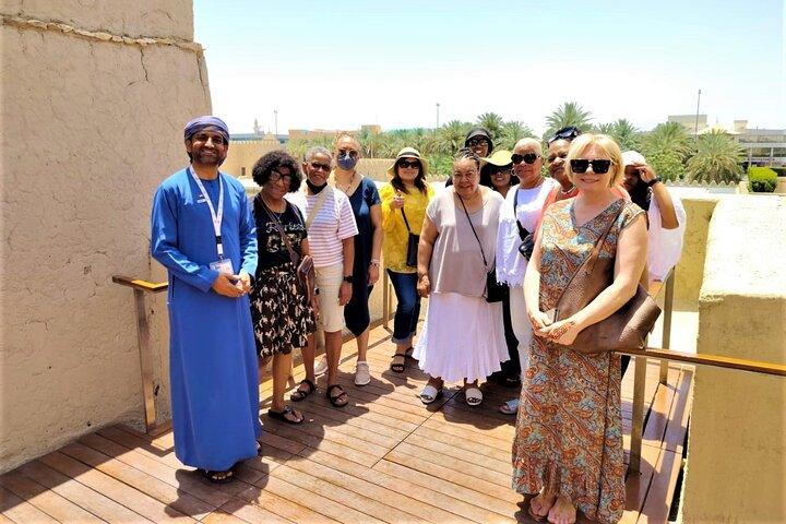 Al Ain City Tour From Dubai: Camel Market, Oasis & Historic Fort