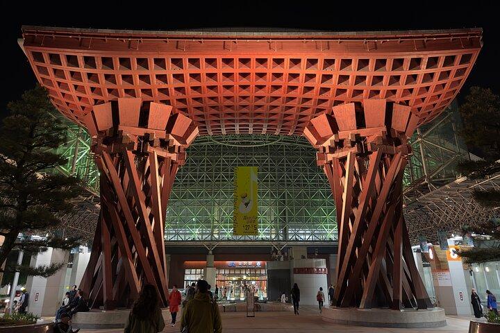 Explora Kanazawa Tour Privado de Medio Día con Guía Local