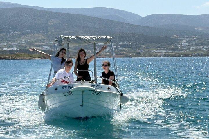 Alquiler de barcos en la Costa de Paros