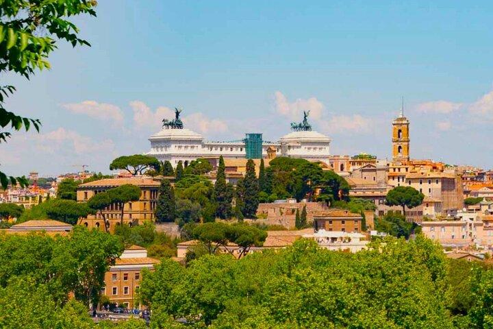 Roma Aventino e Giardino degli Aranci: tour guidato a piedi