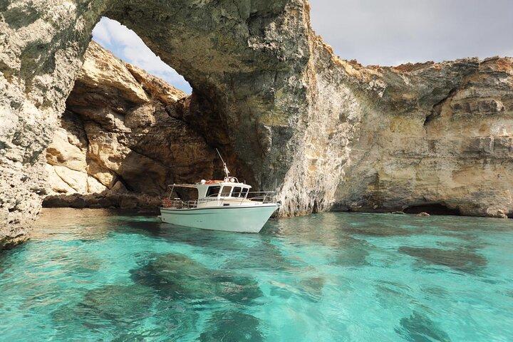 Malta: Private Boat Trip & Cruises Comino, Blue Lagoon, Gozo