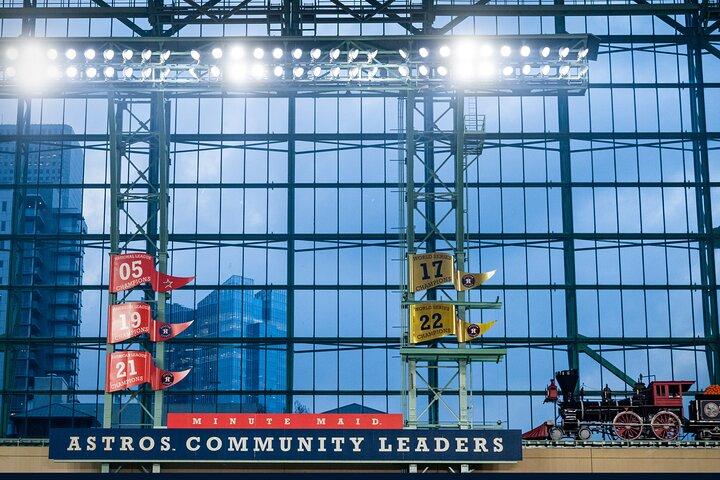 ダイキンパークでヒューストン・アストロズの野球観戦チケット