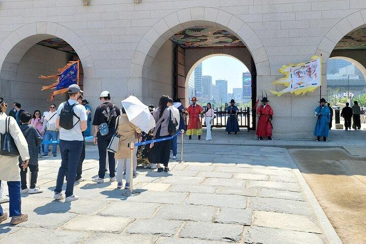 クルーズ仁川とソウル市内観光半日または一日プライベートツアー