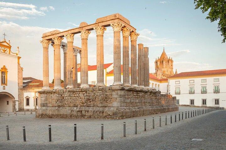 Évora Private Tour - Cork Factory Visit & Wine Tasting Included
