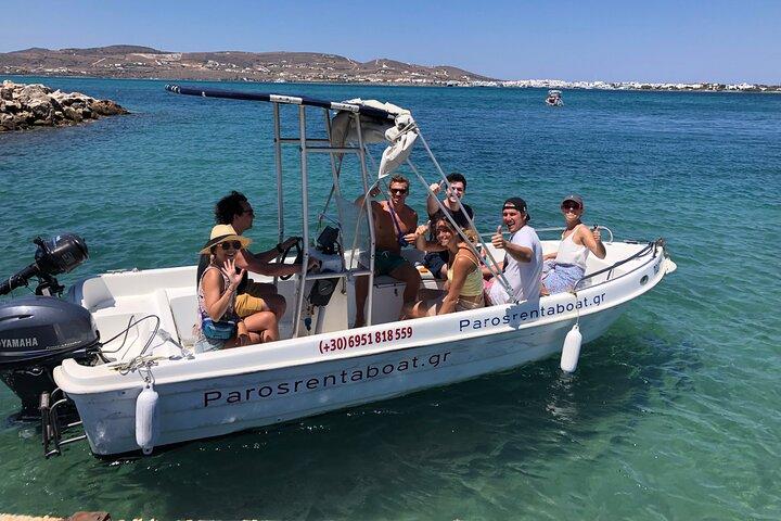 Aluguer de barcos na Costa de Paros